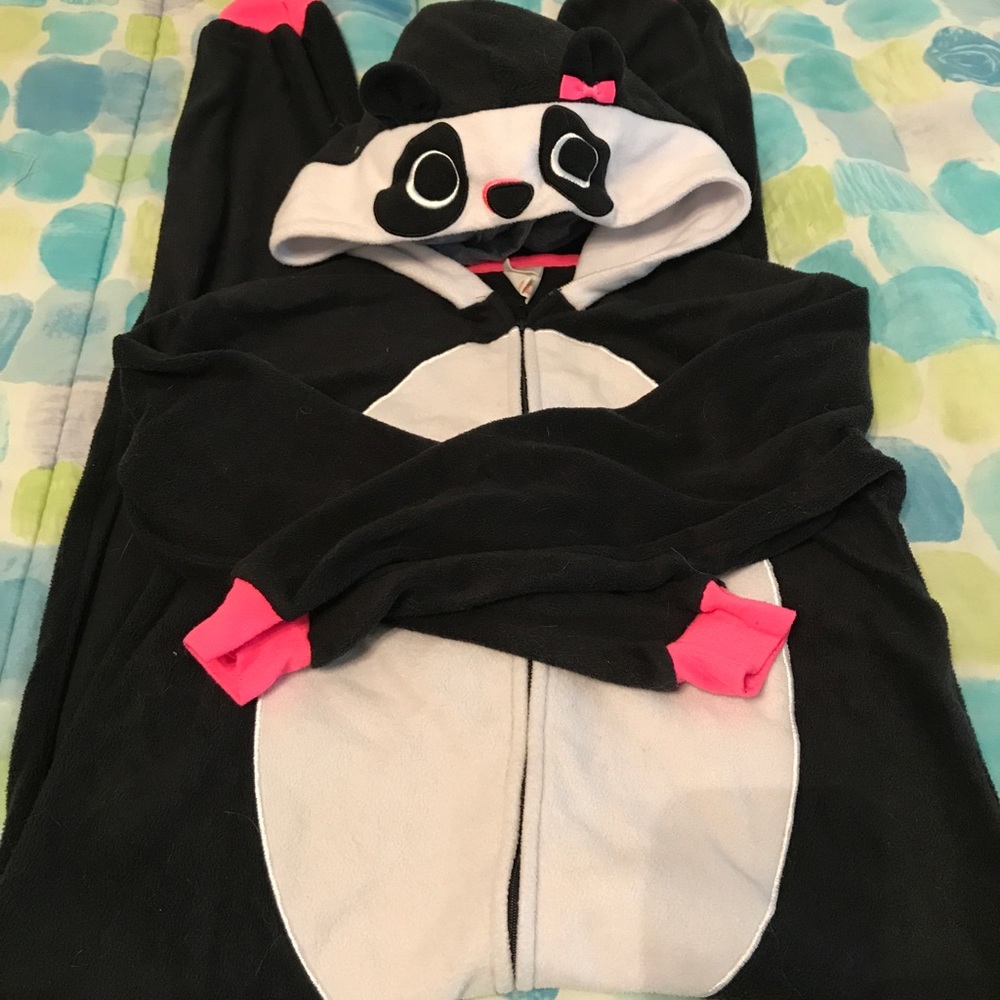 Girl’s one piece panda pajama, Halloween costume